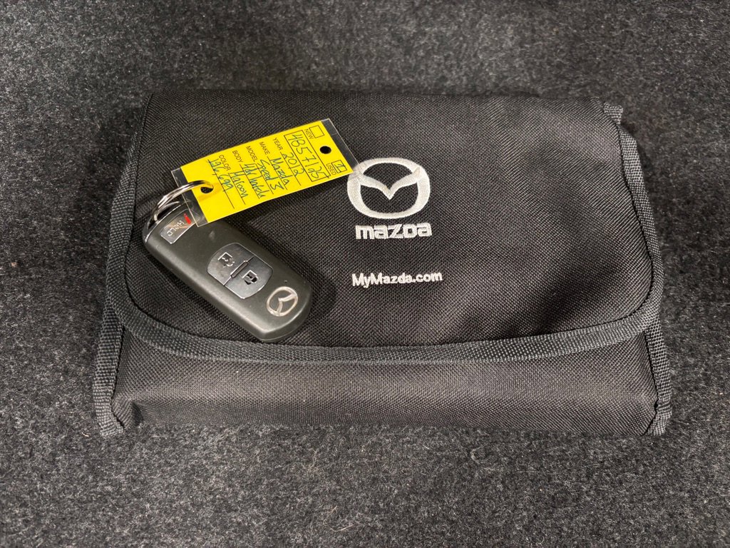 Used 2012 MAZDA MAZDA3 Touring image 34