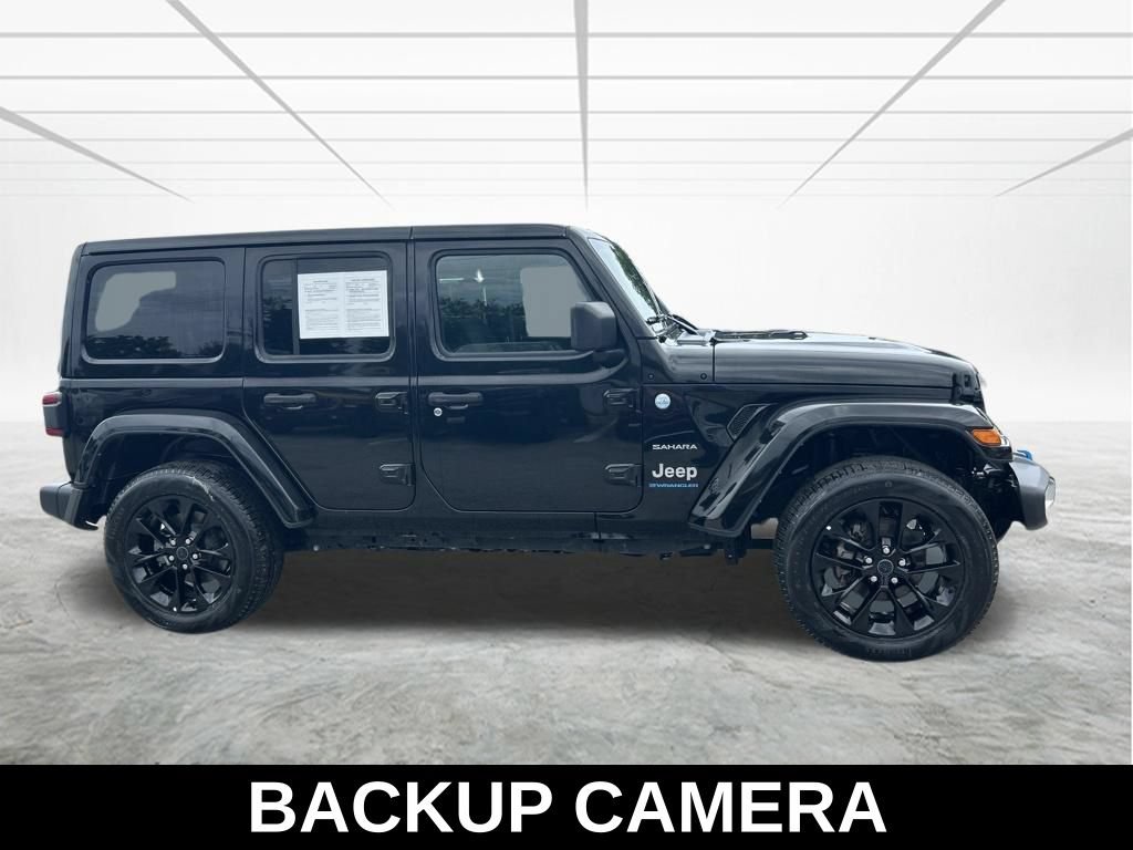Used 2024 Jeep Wrangler Unlimited Sahara AWD/4WD image 4