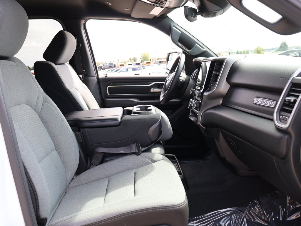 Used 2023 RAM 1500 Big Horn AWD/4WD image 8