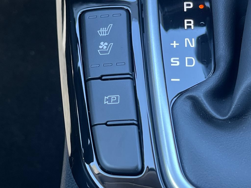 New 2026 Kia Seltos SX AWD/4WD image 32