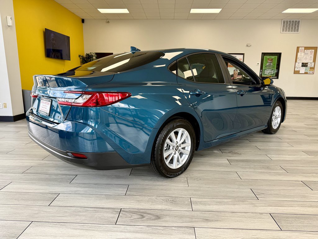 Used 2026 Toyota Camry LE FWD image 6
