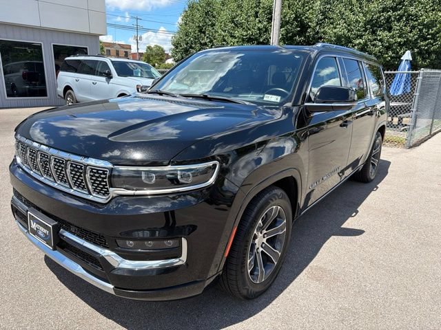 Used 2024 Jeep Grand Wagoneer L 4WD image 2