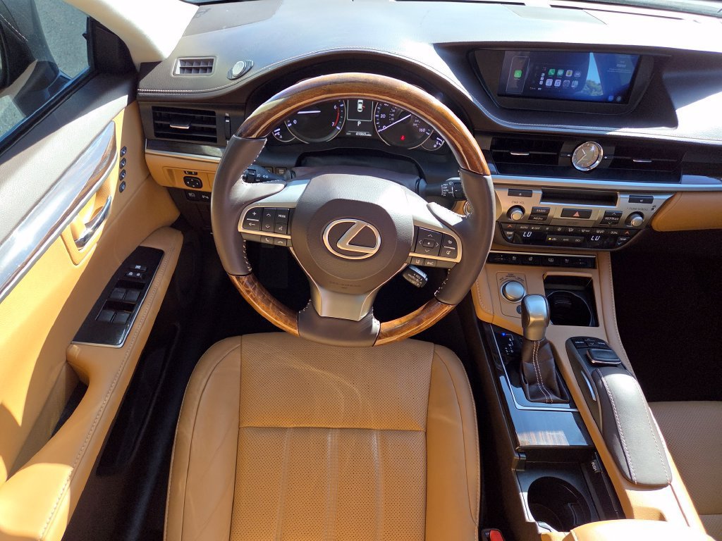 Used 2016 Lexus ES 350 FWD image 4