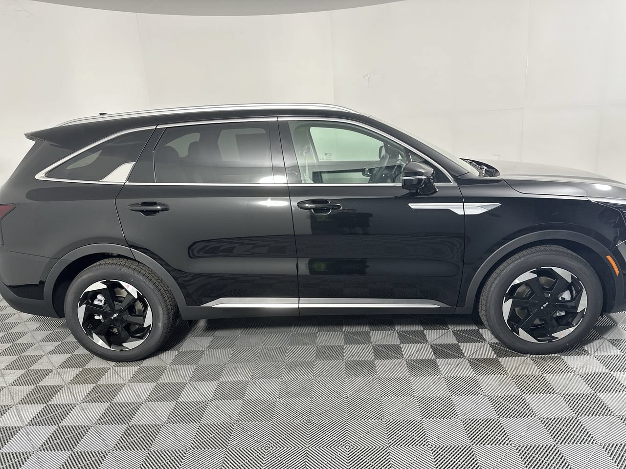 New 2026 Kia Sorento EX FWD image 18
