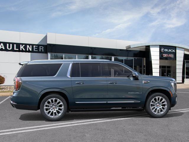 New 2026 GMC Yukon XL Denali w/ Denali Reserve Package AWD/4WD image 5