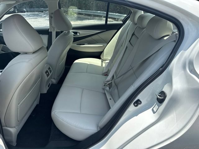 Used 2024 INFINITI Q50 Luxe w/ Cargo Package RWD image 7