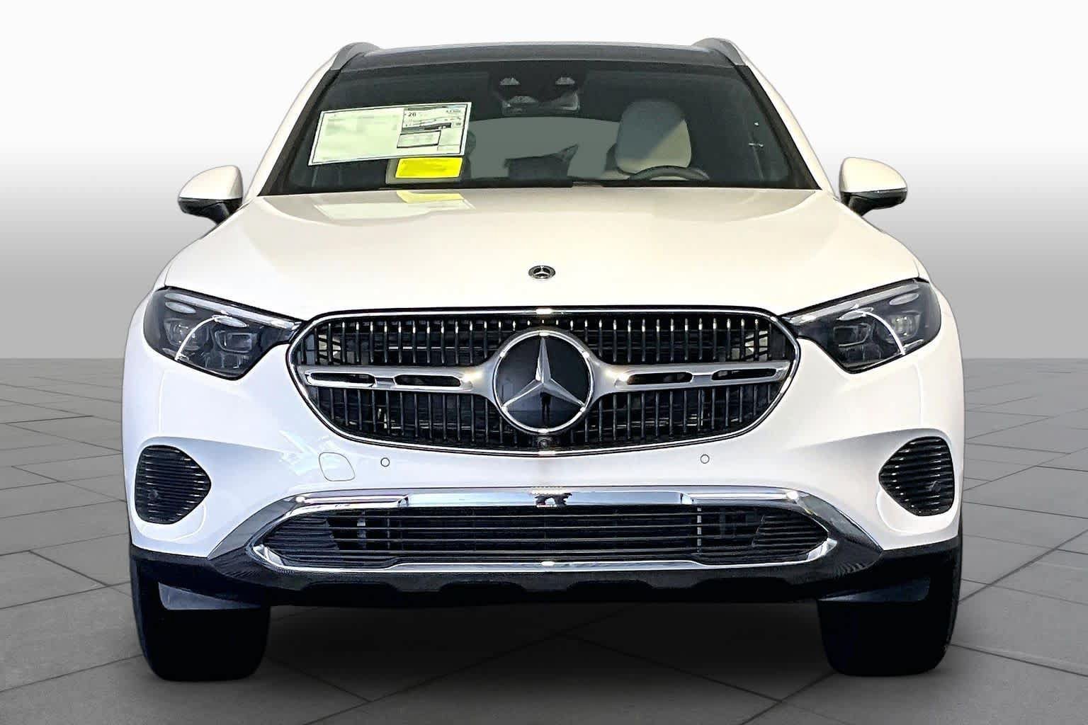 New 2026 Mercedes-Benz GLC 300 4MATIC image 2
