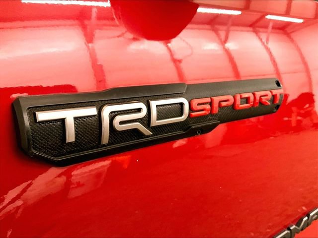Used 2017 Toyota Tacoma TRD Sport w/ Tow Package AWD/4WD image 13