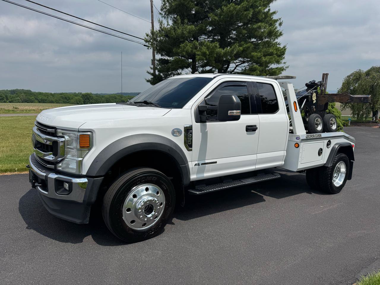 Used 2021 Ford F550 4x4 SuperCab Super Duty w/ Low Deflection Package image 1