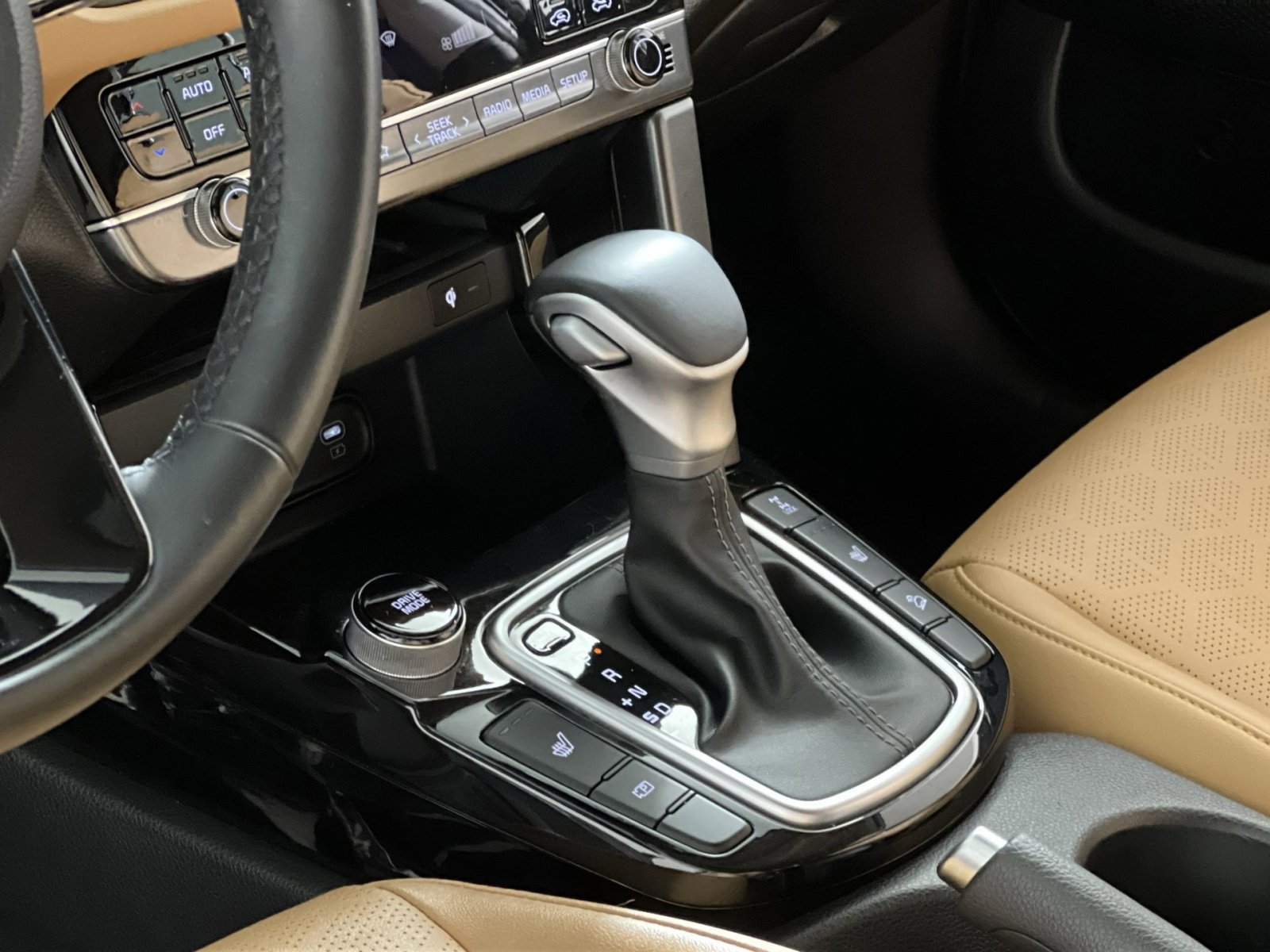 Used 2024 Kia Seltos EX image 20