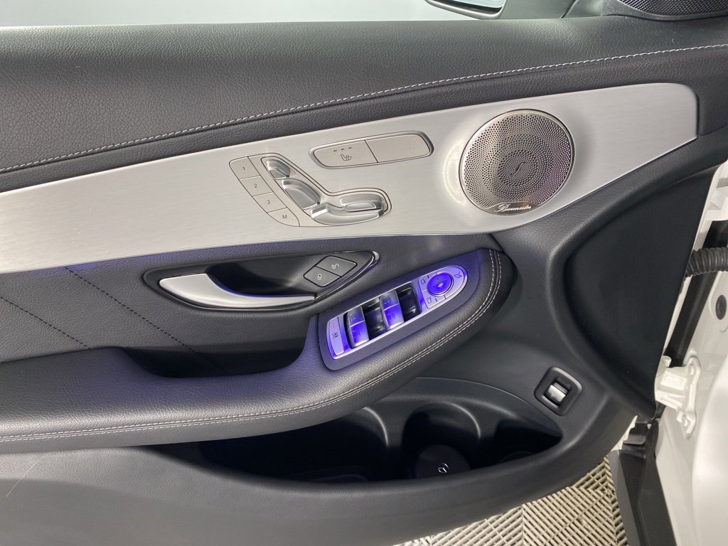 Used 2023 Mercedes-Benz GLC 300 4MATIC Coupe image 14