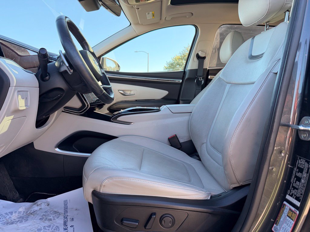 Used 2022 Hyundai Tucson Limited AWD/4WD image 2