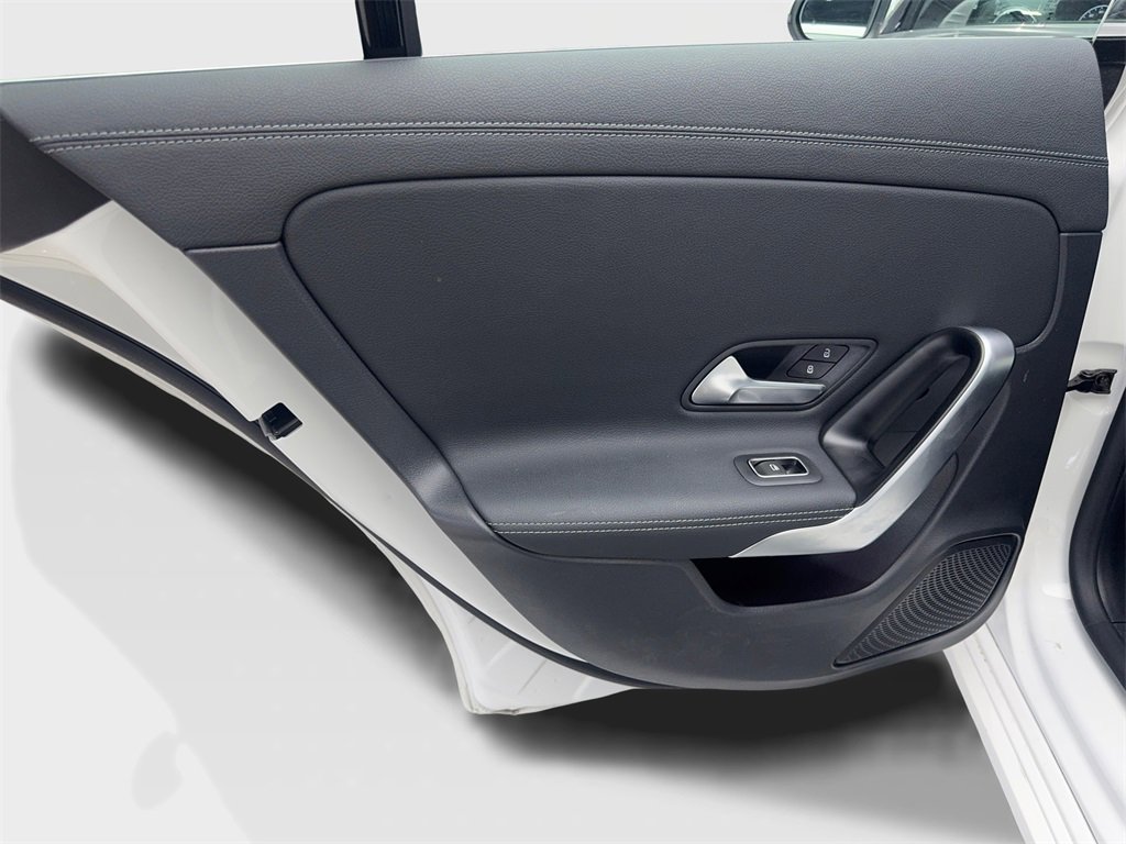 Used 2024 Mercedes-Benz CLA 250 4MATIC image 35