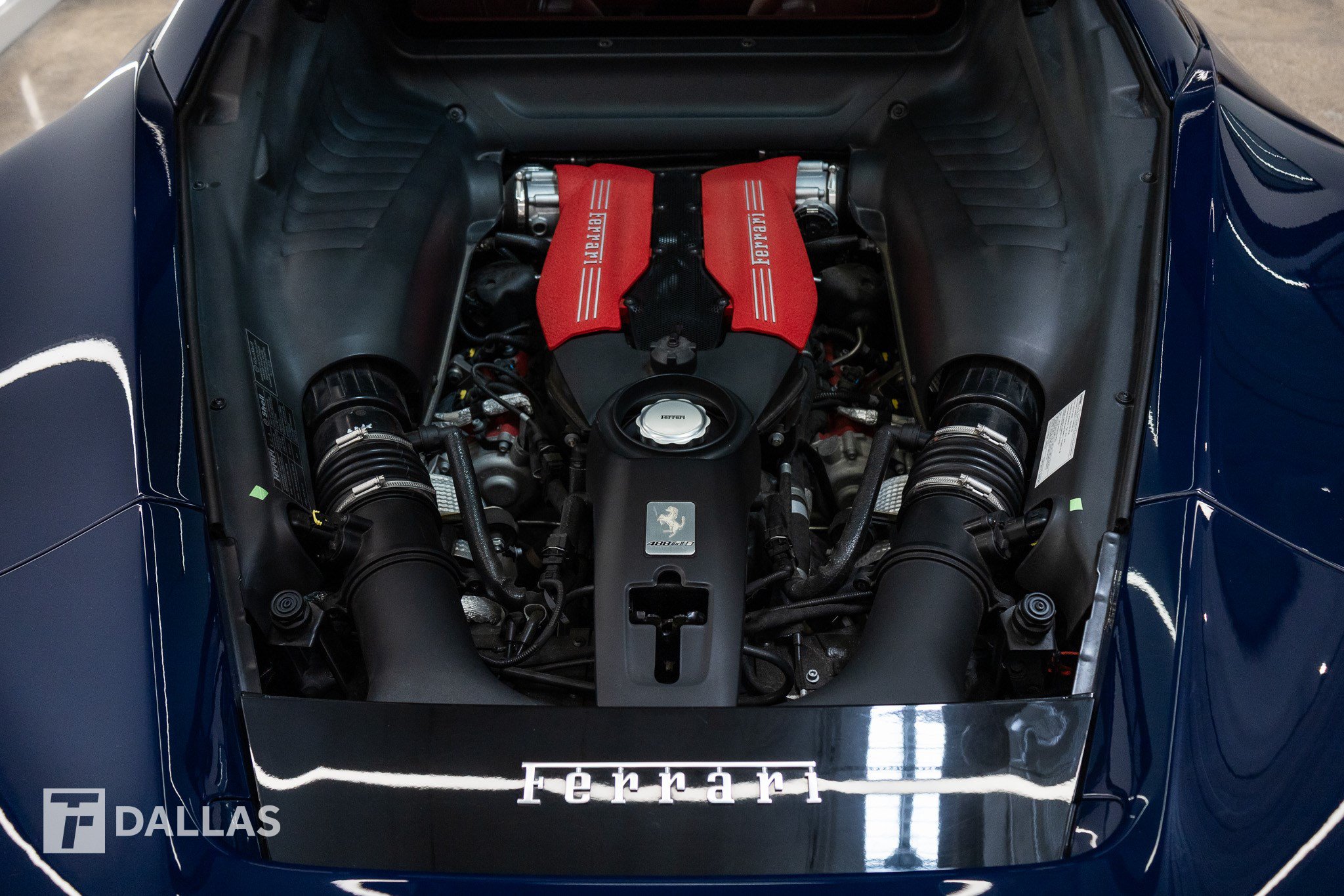 Used 2017 Ferrari 488 GTB RWD image 14