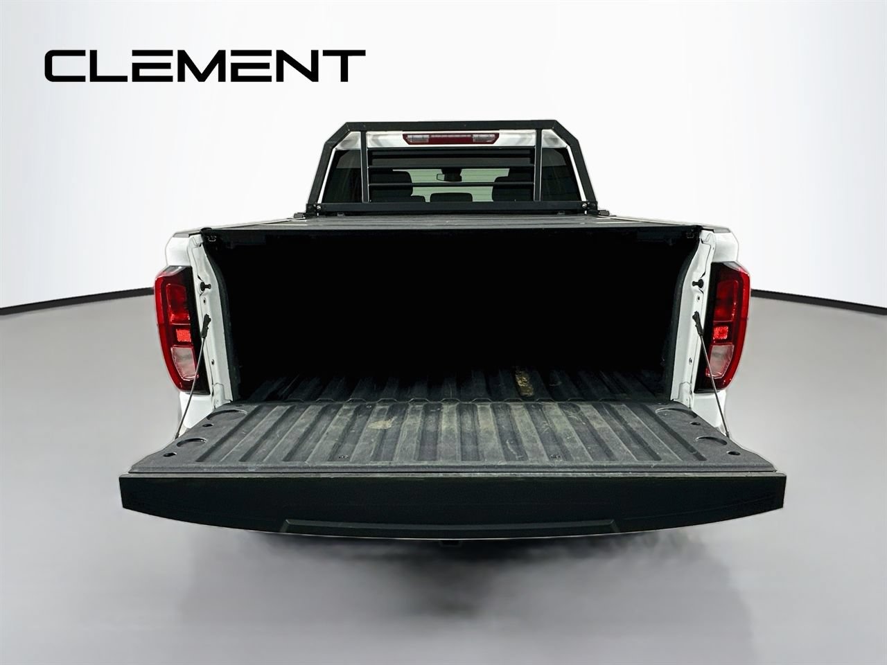 Used 2023 GMC Sierra 1500 Elevation AWD/4WD image 11