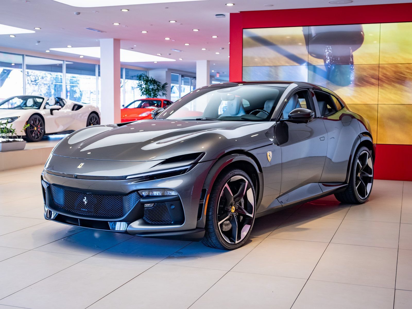 Certified 2024 Ferrari Purosangue AWD/4WD image 4