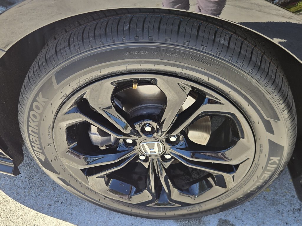Certified 2025 Honda Accord SE image 10