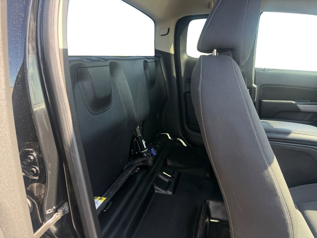Certified 2022 Chevrolet Colorado LT w/ Fleet Safety Package image 18
