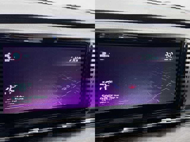 Used 2022 Kia Carnival EX image 16