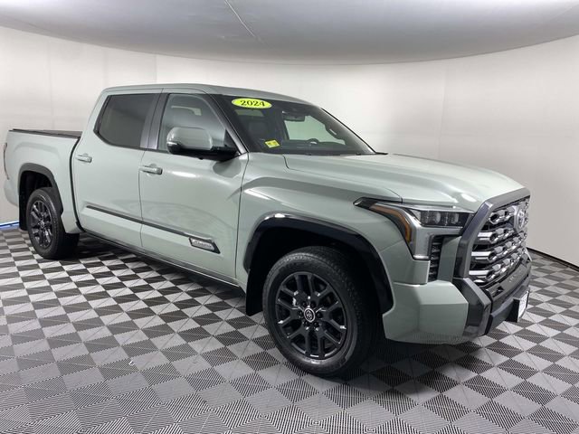 Used 2024 Toyota Tundra Platinum AWD/4WD image 1