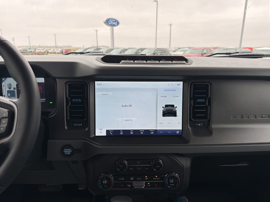 Used 2024 Ford Bronco Black Diamond image 15