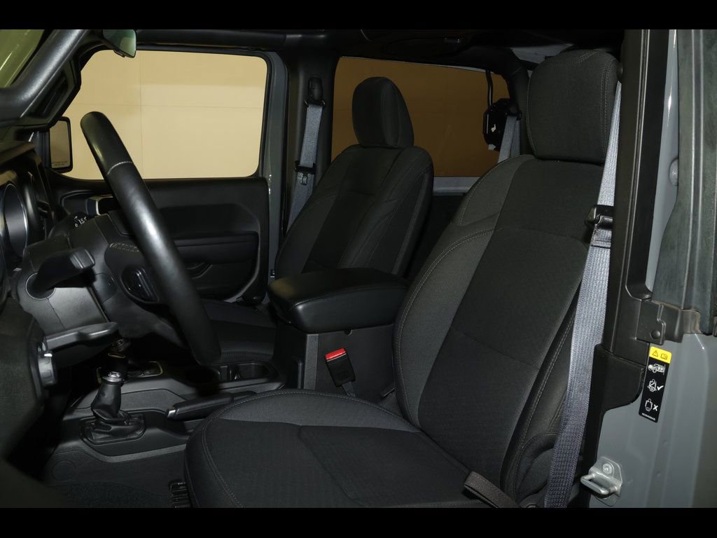 Used 2022 Jeep Wrangler Sport S image 19
