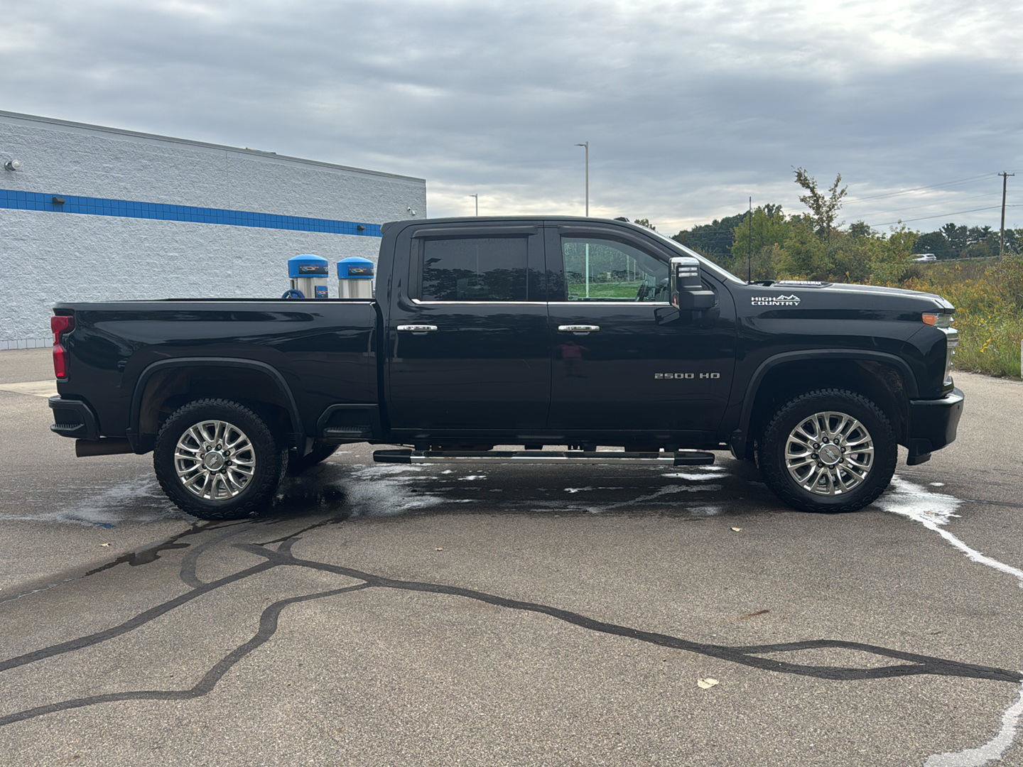 Used 2020 Chevrolet Silverado 2500 High Country w/ Z71 Off-Road Package AWD/4WD image 6