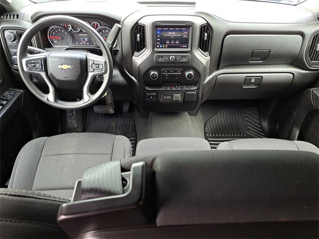 Used 2023 Chevrolet Silverado 2500 Custom w/ Custom Value Package image 10