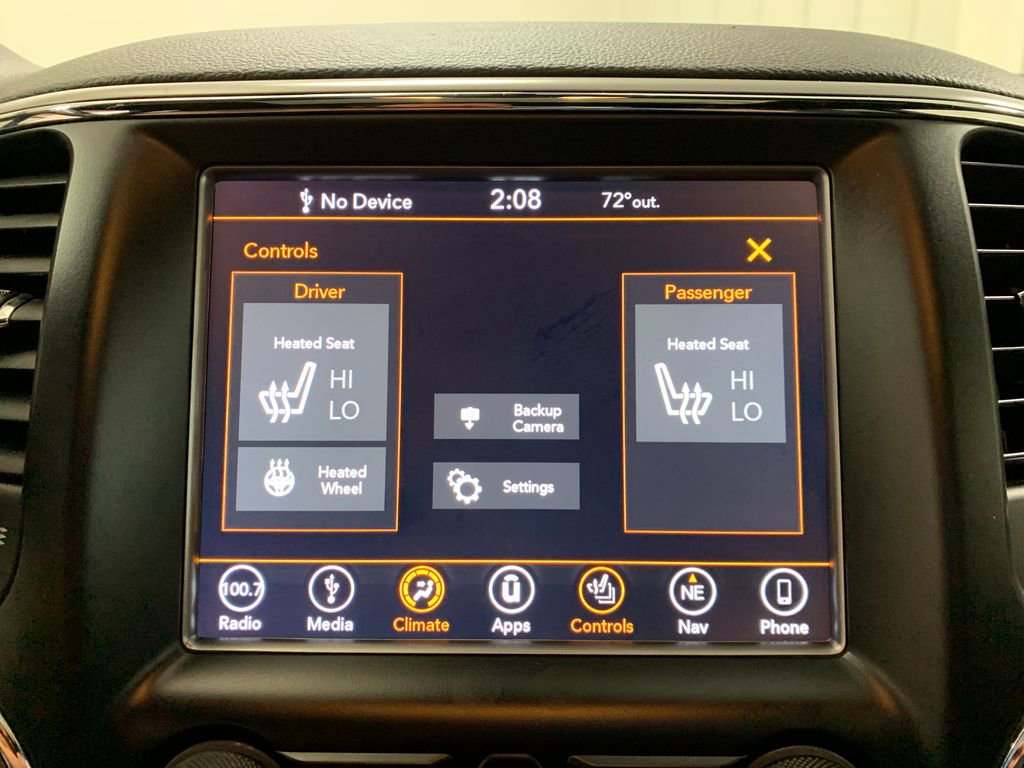 Used 2018 Jeep Grand Cherokee Laredo AWD/4WD image 27