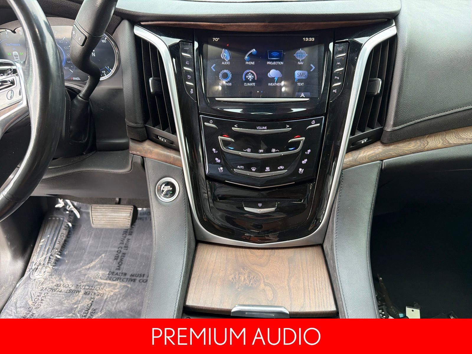 Used 2020 Cadillac Escalade Luxury image 16