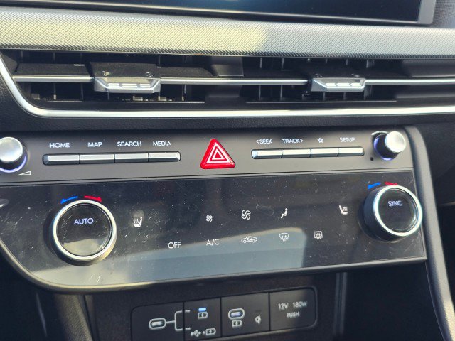 Used 2025 Hyundai Sonata SEL FWD image 39