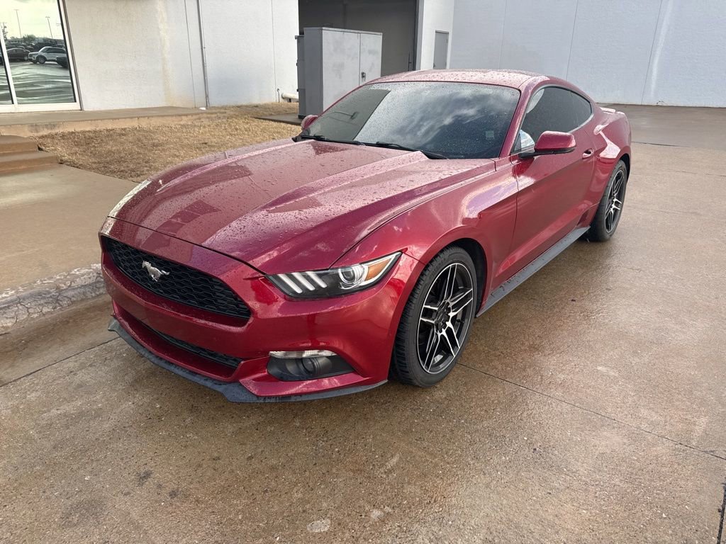 Used 2015 Ford Mustang Premium RWD image 3