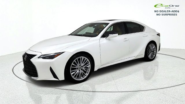 Used 2024 Lexus IS 300 w/ Premium Package RWD image 3