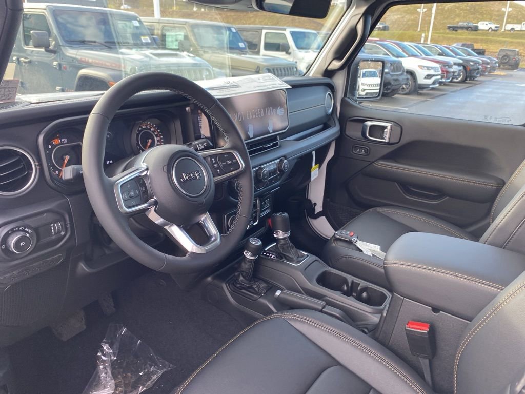 New 2026 Jeep Wrangler Sahara image 24