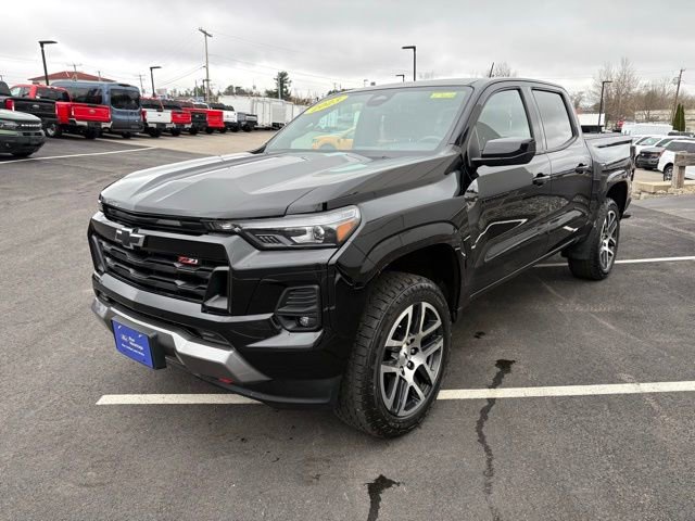 Used 2023 Chevrolet Colorado Z71 w/ Z71 Convenience Package 2 image 7