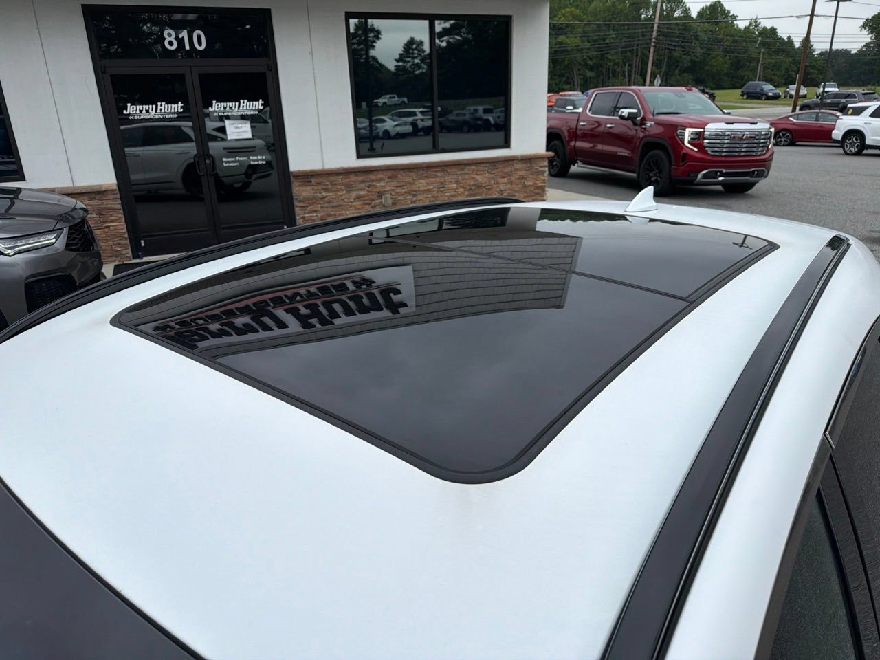 Used 2023 Genesis GV70 2.5T w/ Sport Prestige Package AWD/4WD image 14