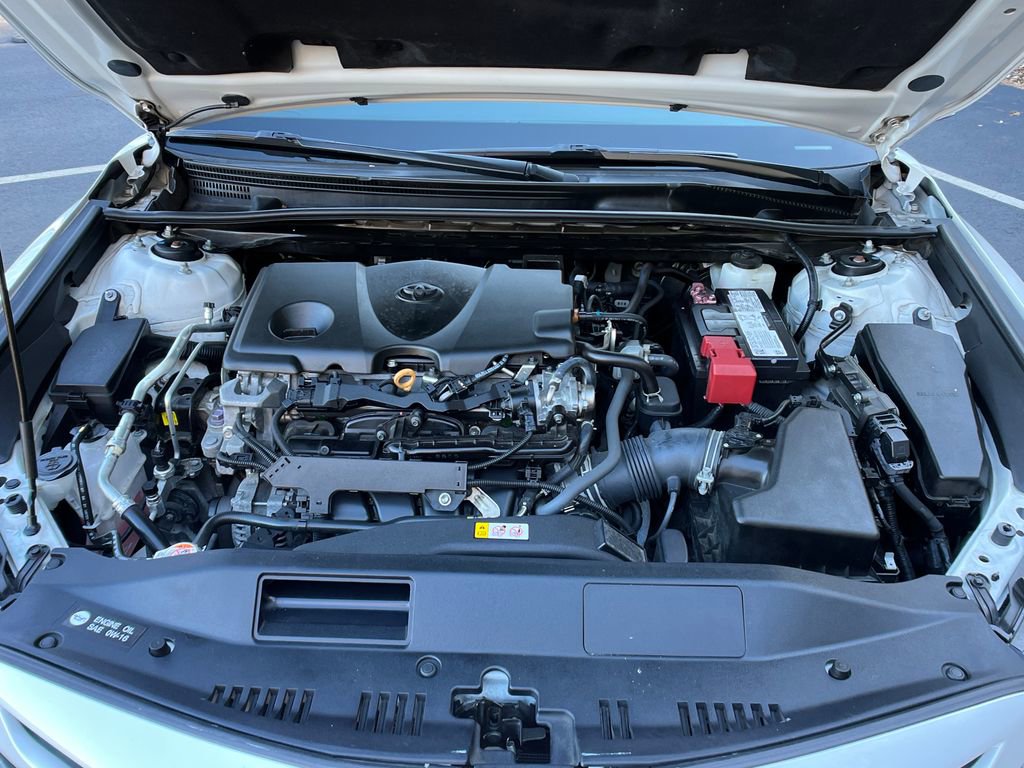 Used 2022 Toyota Camry XSE image 23