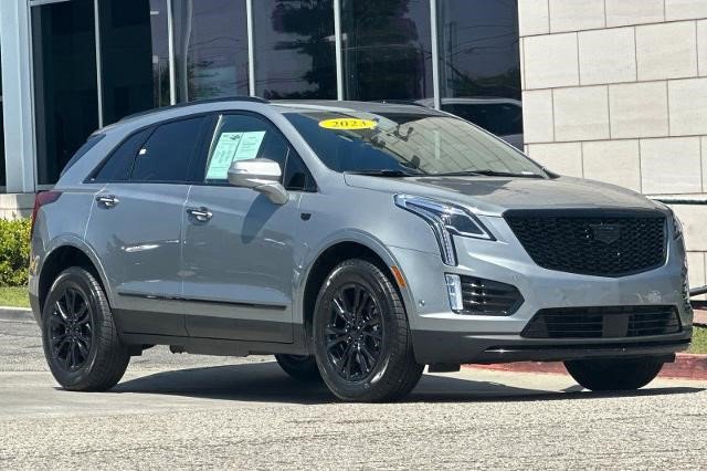 Certified 2023 Cadillac XT5 Premium Luxury w/ Technology Package FWD image 2