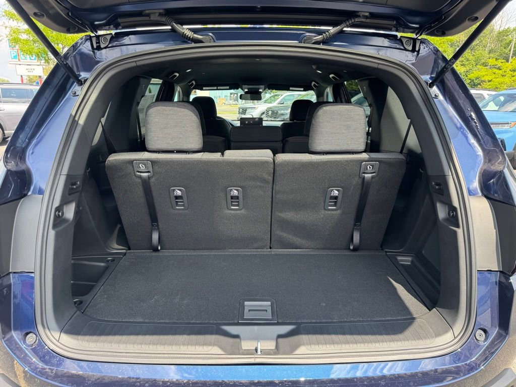 New 2025 Honda Pilot Sport image 20