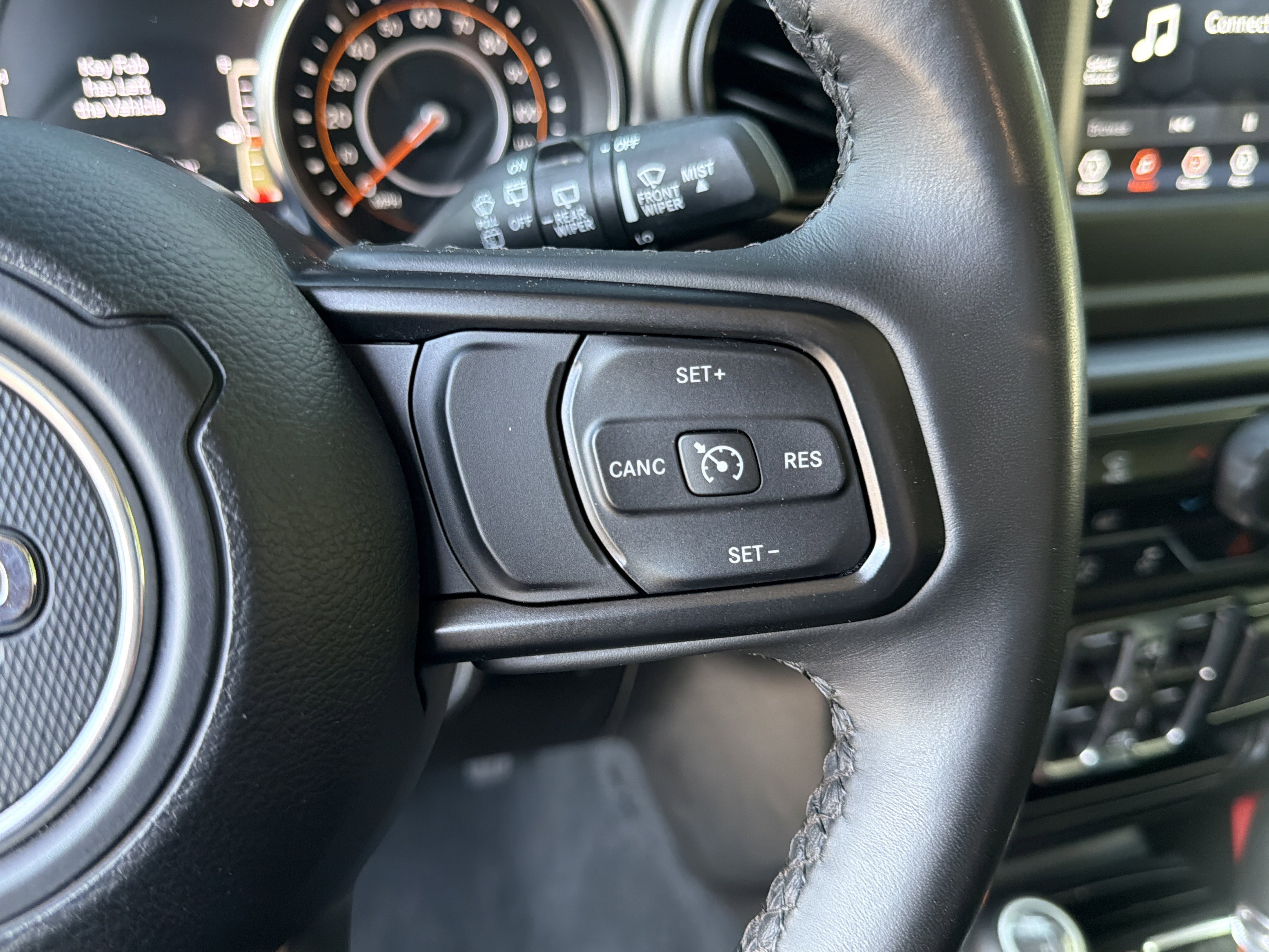 Used 2022 Jeep Wrangler Unlimited Sport AWD/4WD image 30