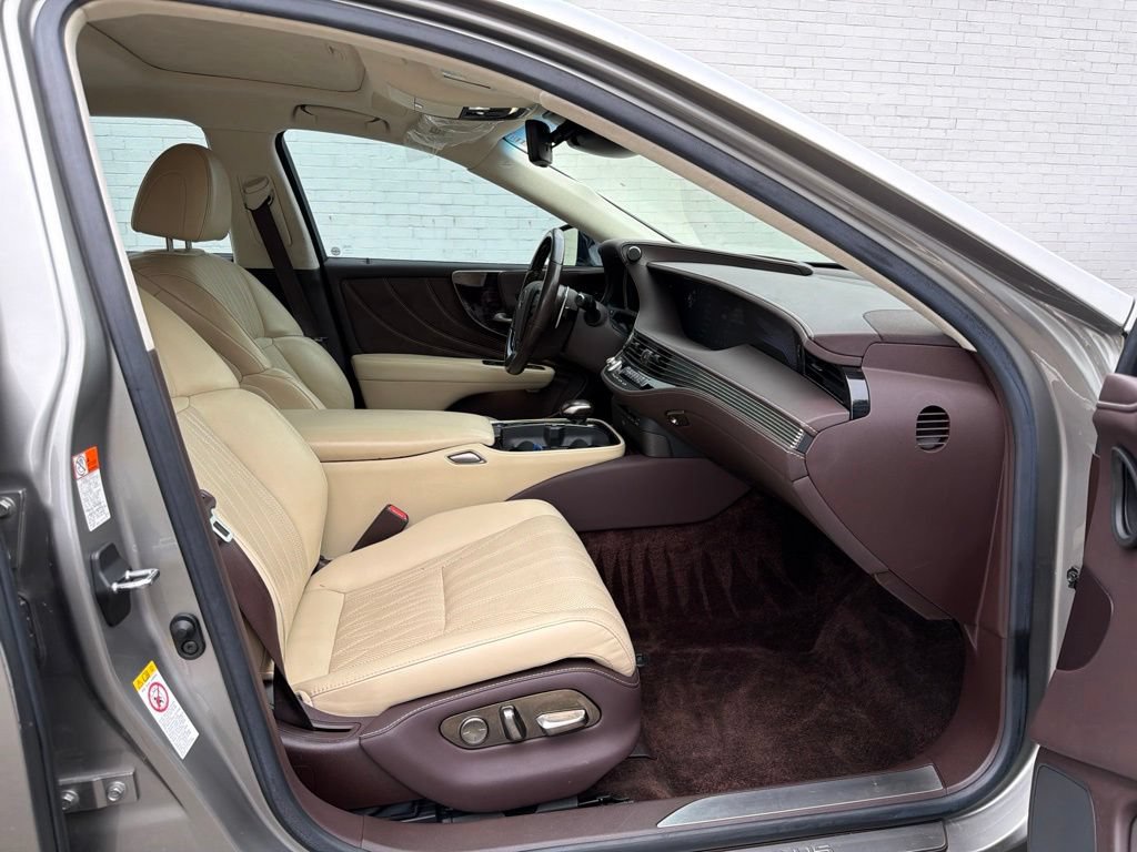 Used 2019 Lexus LS 500 w/ Interior Upgrade Package RWD image 13