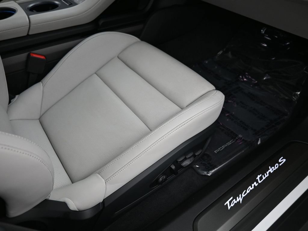 Certified 2024 Porsche Taycan Turbo S image 32