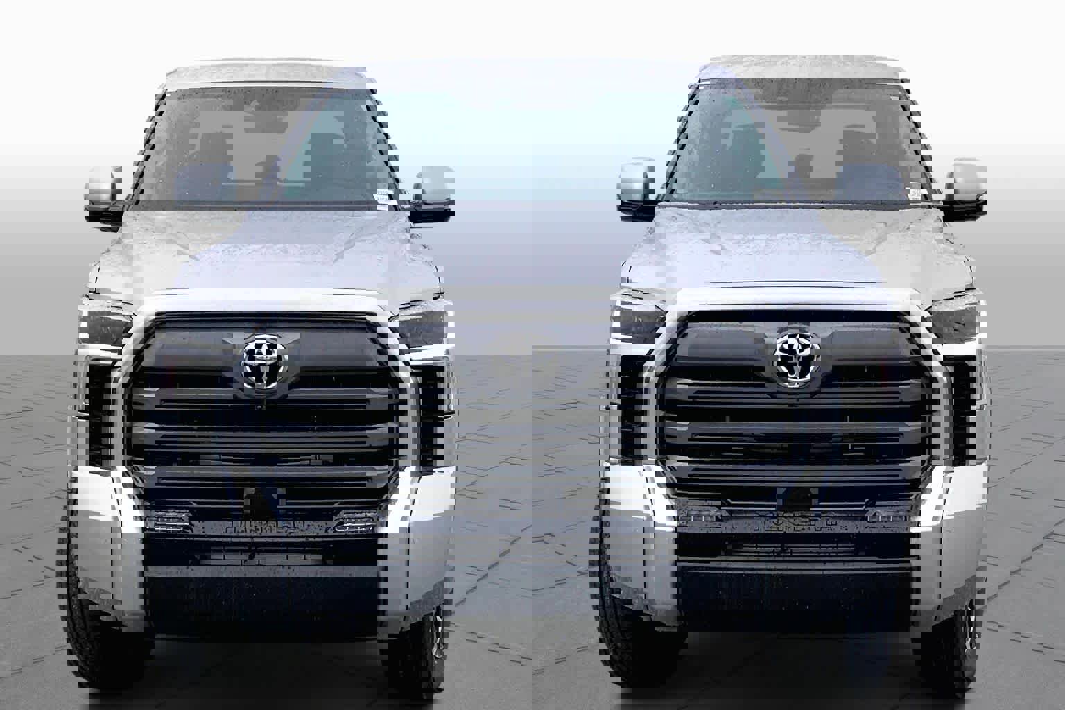 Used 2023 Toyota Tundra Limited image 3