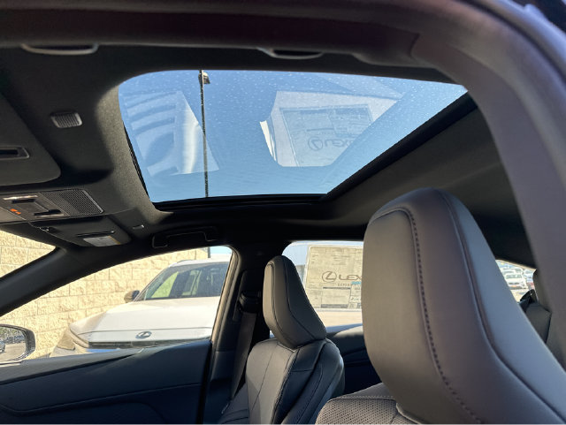 New 2026 Lexus ES 350e w/ Convenience Package FWD image 15