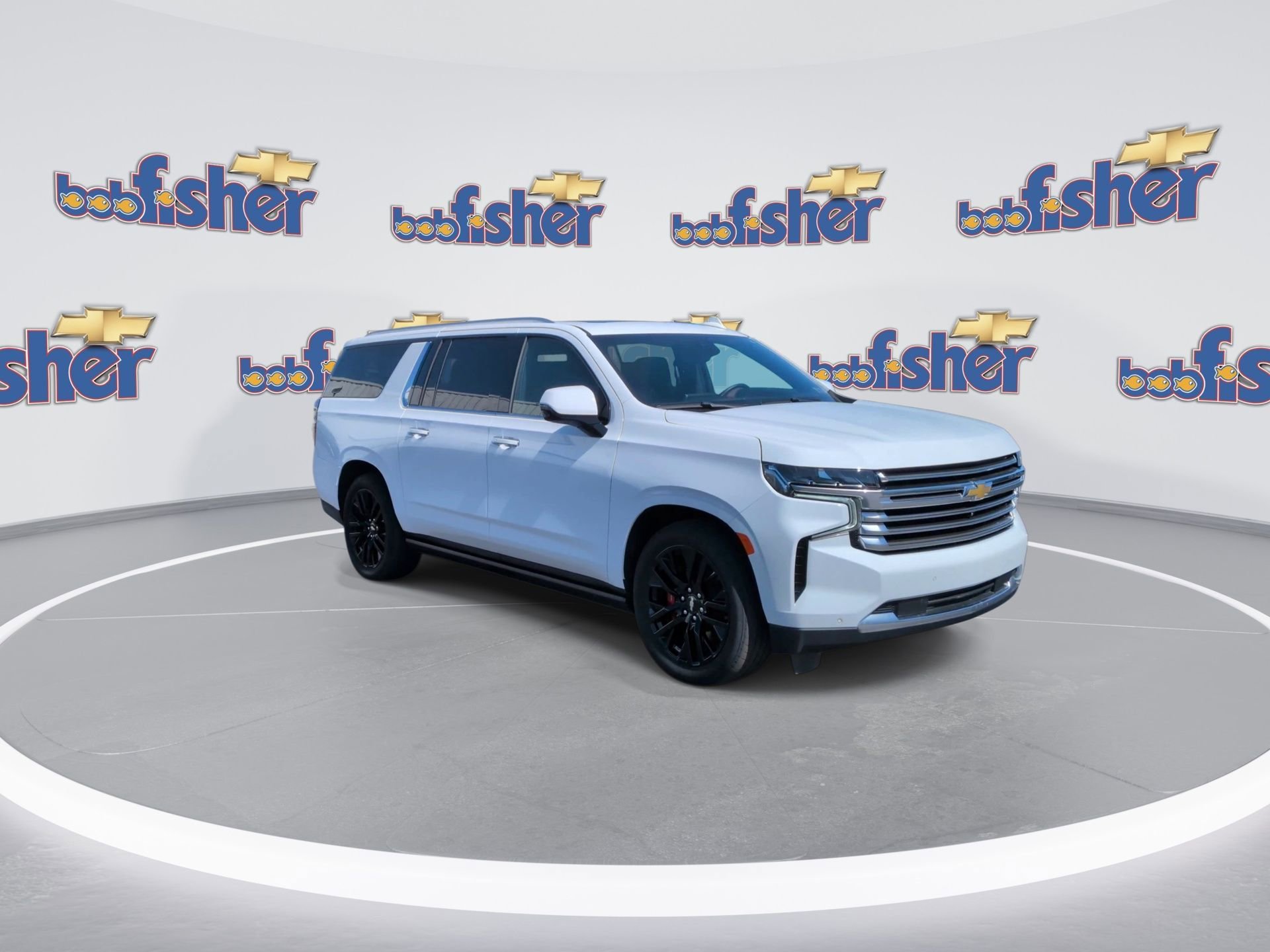 Certified 2024 Chevrolet Suburban High Country AWD/4WD image 2