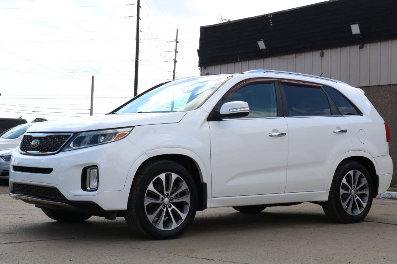 Used 2014 Kia Sorento SX w/ 3rd Row Package FWD image 18