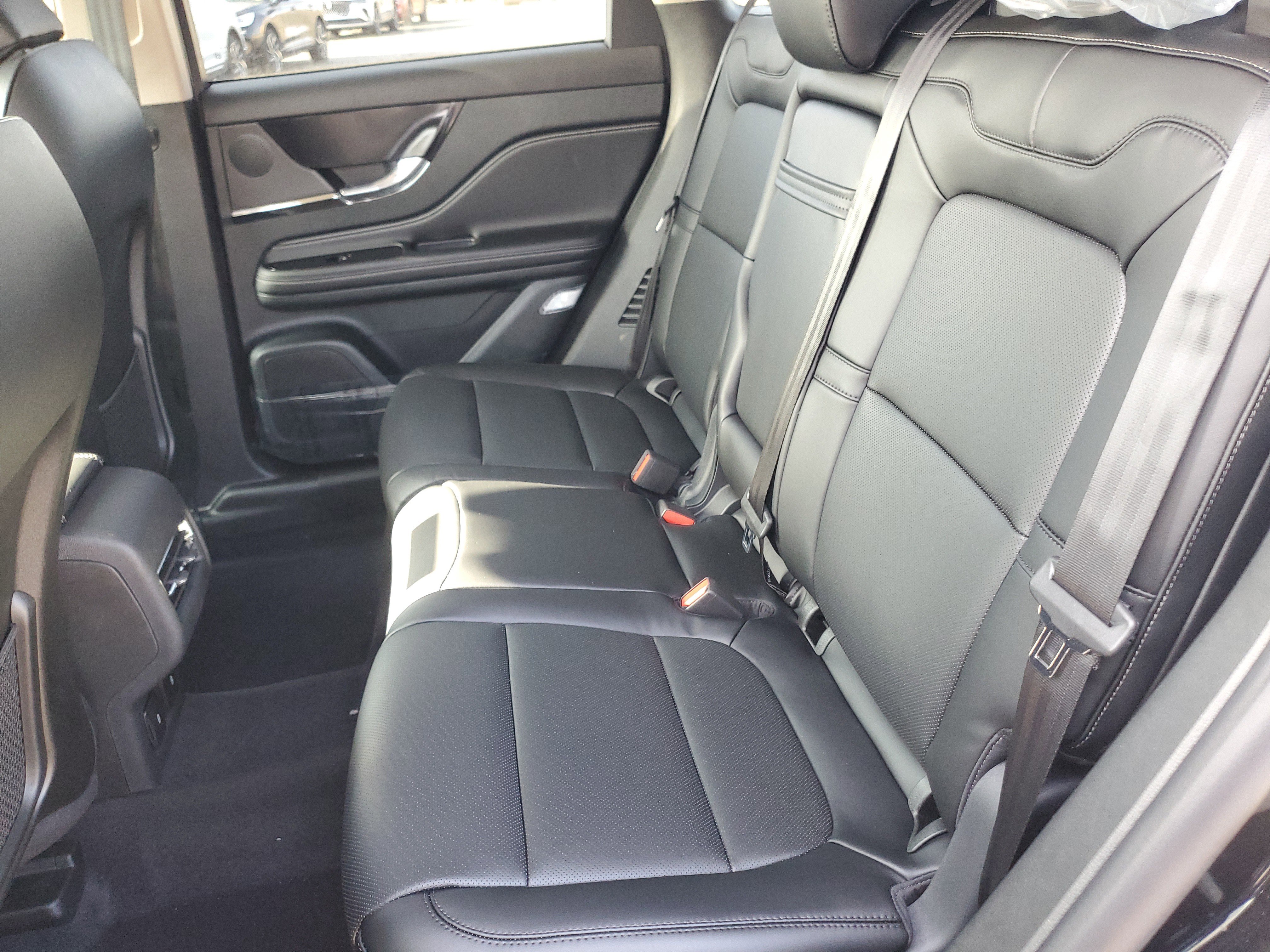 New 2026 Lincoln Corsair Premiere image 28