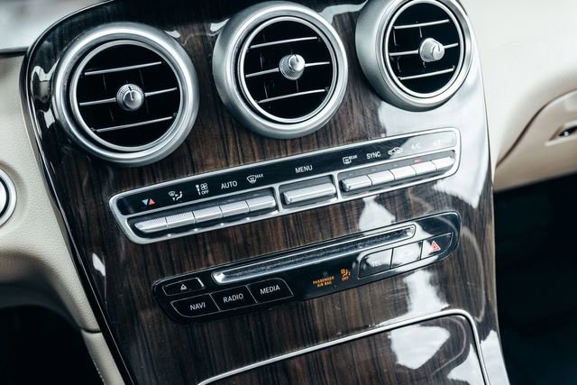 Used 2016 Mercedes-Benz GLC 300 image 18