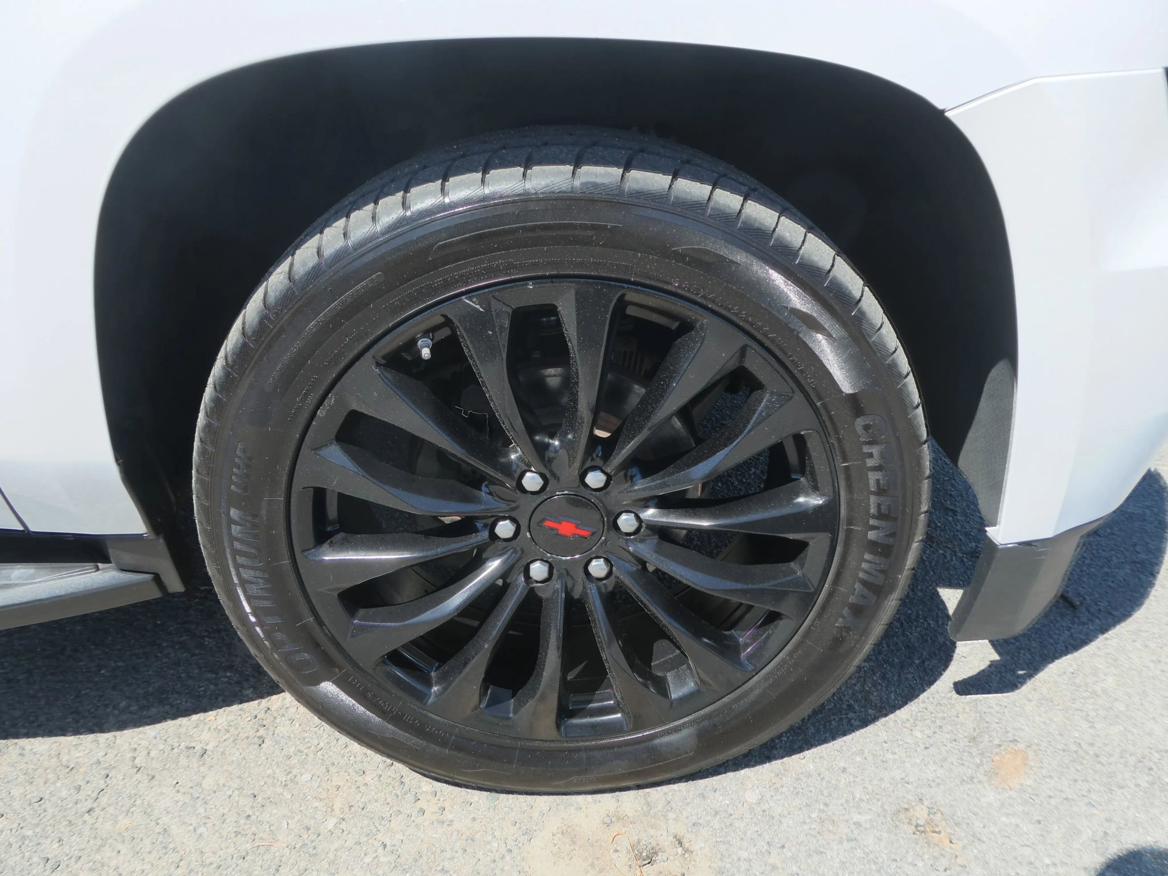 Used 2020 Chevrolet Suburban LT AWD/4WD image 30