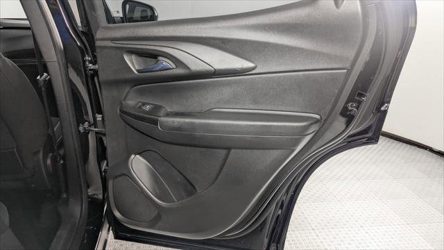 Used 2023 Chevrolet TrailBlazer LT image 22